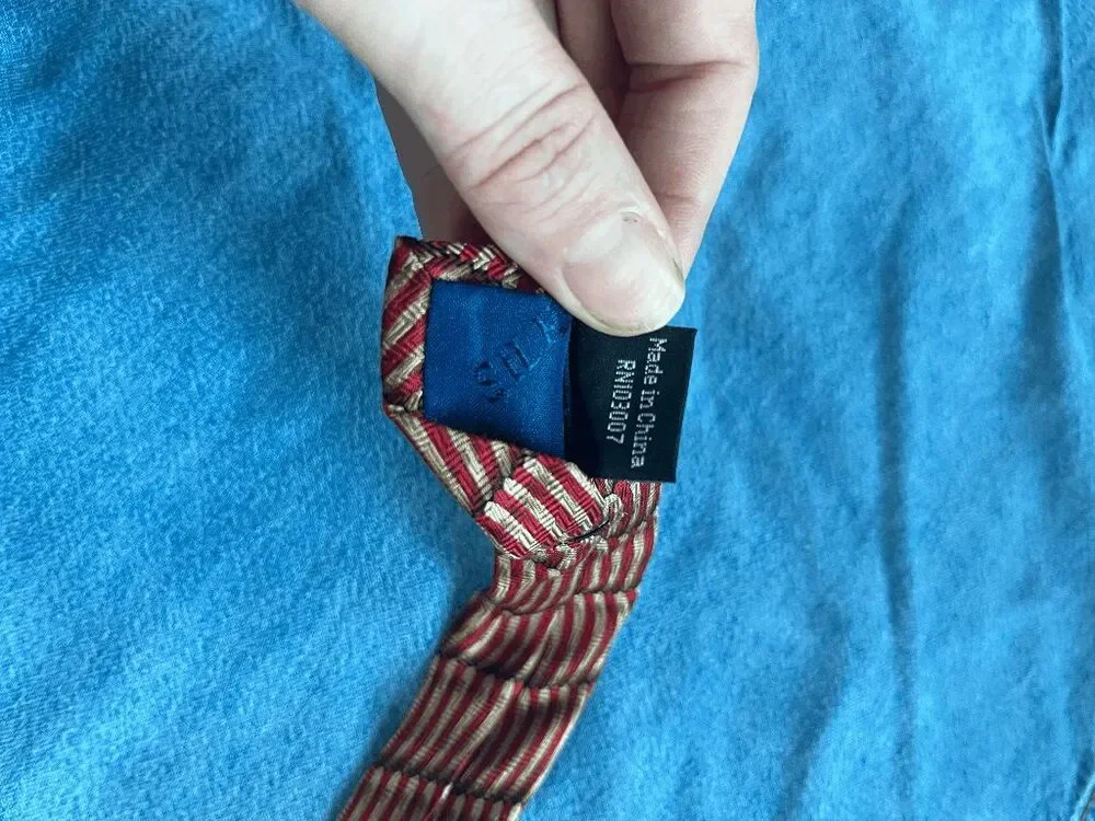 Carlos DeVenezia Silk Tie VTG Red Gold Diagonal Stripe Italian Style Old Money